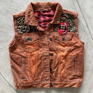 Youth-Kids Rust Orange Denim Punk Vest Leopard Trim Studs lots of pockets - Med